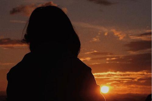 狗吃瓜群众动态图,吃瓜群众动态图揭秘